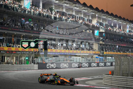 Abu Dhabi F1 GP Auto Racing