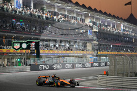 Abu Dhabi F1 GP Auto Racing