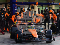 Abu Dhabi F1 GP Auto Racing