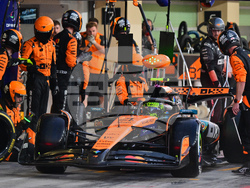 Abu Dhabi F1 GP Auto Racing