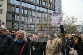 Сърбия - съдии, прокурори, студенти - протест
