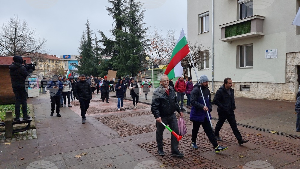 Враца - протест - оставка