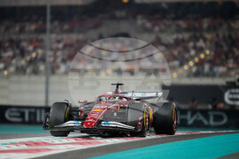 Abu Dhabi F1 GP Auto Racing