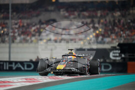 Abu Dhabi F1 GP Auto Racing