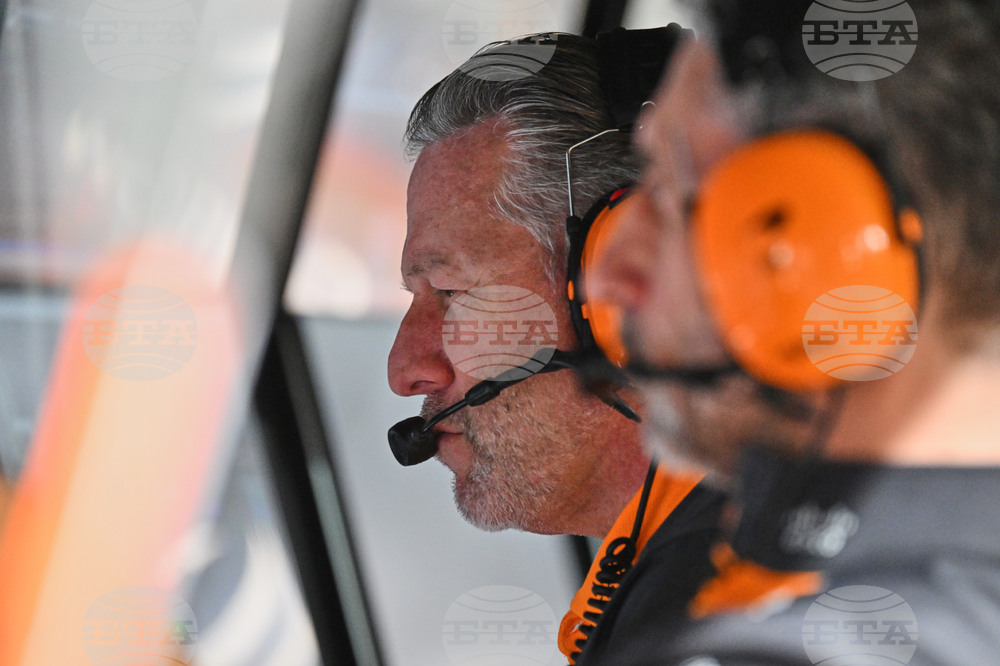 Abu Dhabi F1 GP Auto Racing