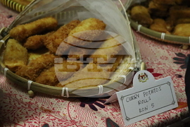 Румъния - Букурещ - Коледен дипломатически благотворителен базар