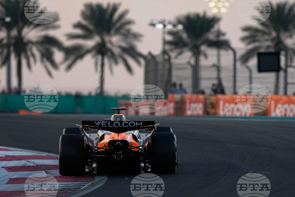 Abu Dhabi F1 GP Auto Racing
