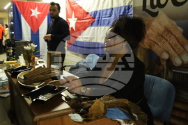 Румъния - Букурещ - Коледен дипломатически благотворителен базар