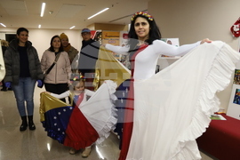 Румъния - Букурещ - Коледен дипломатически благотворителен базар