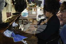 Румъния - Букурещ - Коледен дипломатически благотворителен базар