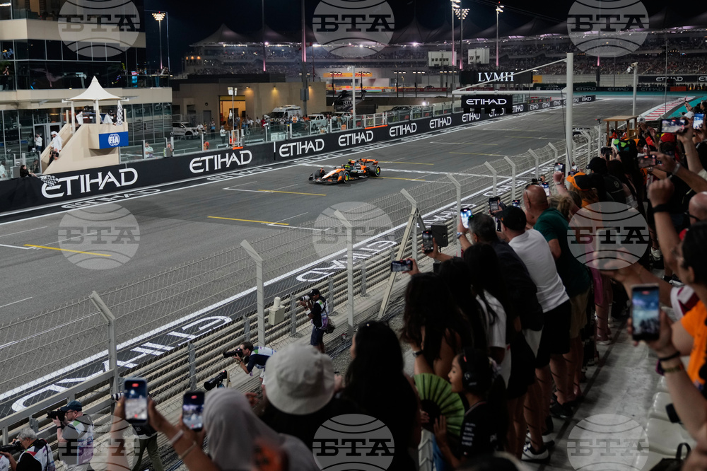 Abu Dhabi F1 GP Auto Racing