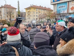 Враца - протест - оставка