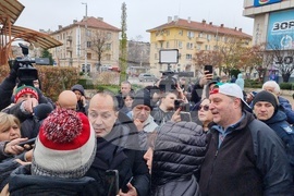 Враца - протест - оставка