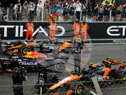 Abu Dhabi F1 GP Auto Racing