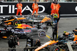 Abu Dhabi F1 GP Auto Racing