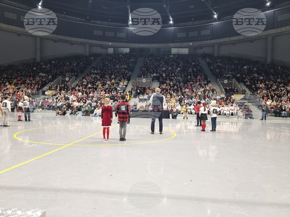 Русе - „Коледно надиграване“ - танцьори