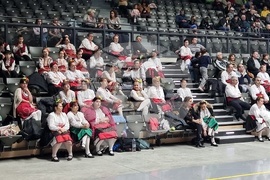 Русе - „Коледно надиграване“ - танцьори