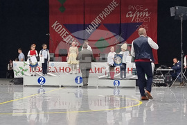 Русе - „Коледно надиграване“ - танцьори