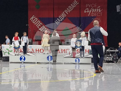 Русе - „Коледно надиграване“ - танцьори