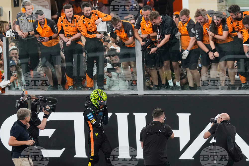 Abu Dhabi F1 GP Auto Racing