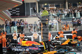 Abu Dhabi F1 GP Auto Racing