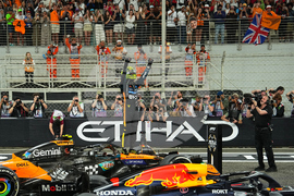 Abu Dhabi F1 GP Auto Racing