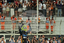 Abu Dhabi F1 GP Auto Racing