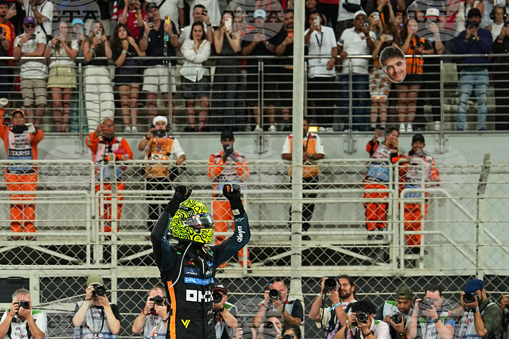 Abu Dhabi F1 GP Auto Racing