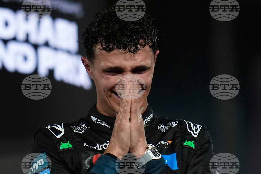 Abu Dhabi F1 GP Auto Racing