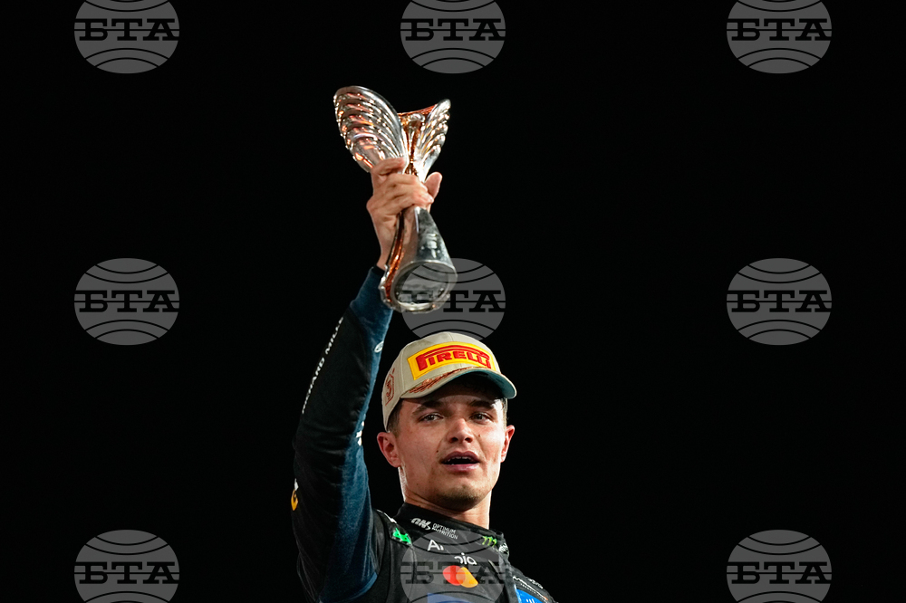 Abu Dhabi F1 GP Auto Racing