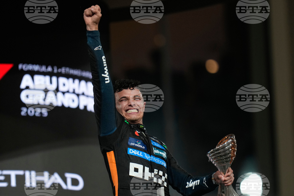 Abu Dhabi F1 GP Auto Racing