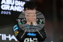 APTOPIX Abu Dhabi F1 GP Auto Racing