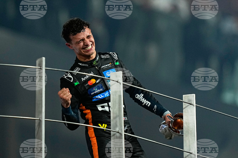 Abu Dhabi F1 GP Auto Racing