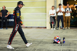 Abu Dhabi F1 GP Auto Racing