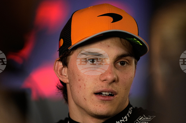 Оскар Пиастри: „Той все още е Ландо Норис - не се е превърнал в Супермен“