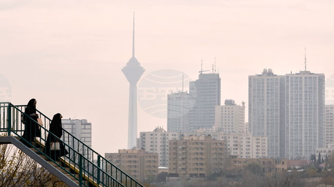 Иран затваря въздушното си пространство за повечето полети, съобщи Федералната авиационна администрация на САЩ 