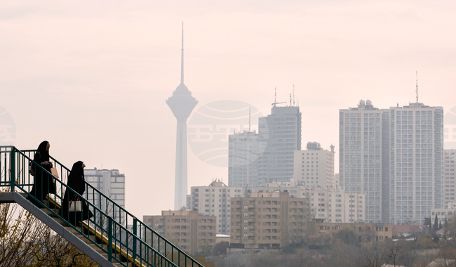 Иран затваря въздушното си пространство за повечето полети, съобщи Федералната авиационна администрация на САЩ 