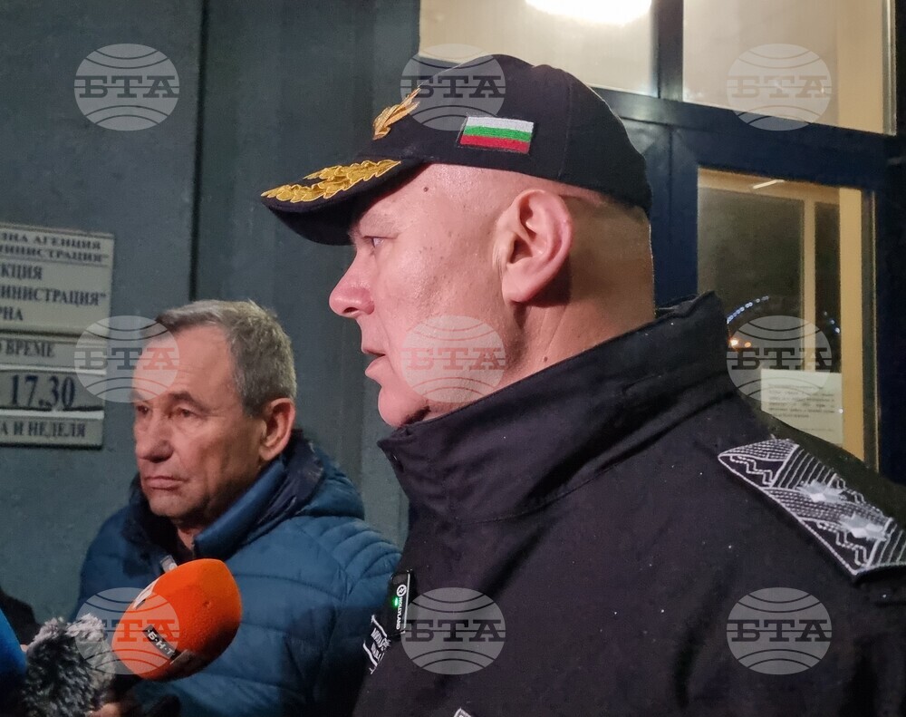 Варна - брифинг - заседнал танкер край Ахтопол