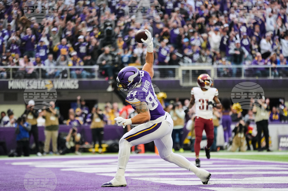 Commanders Vikings Football