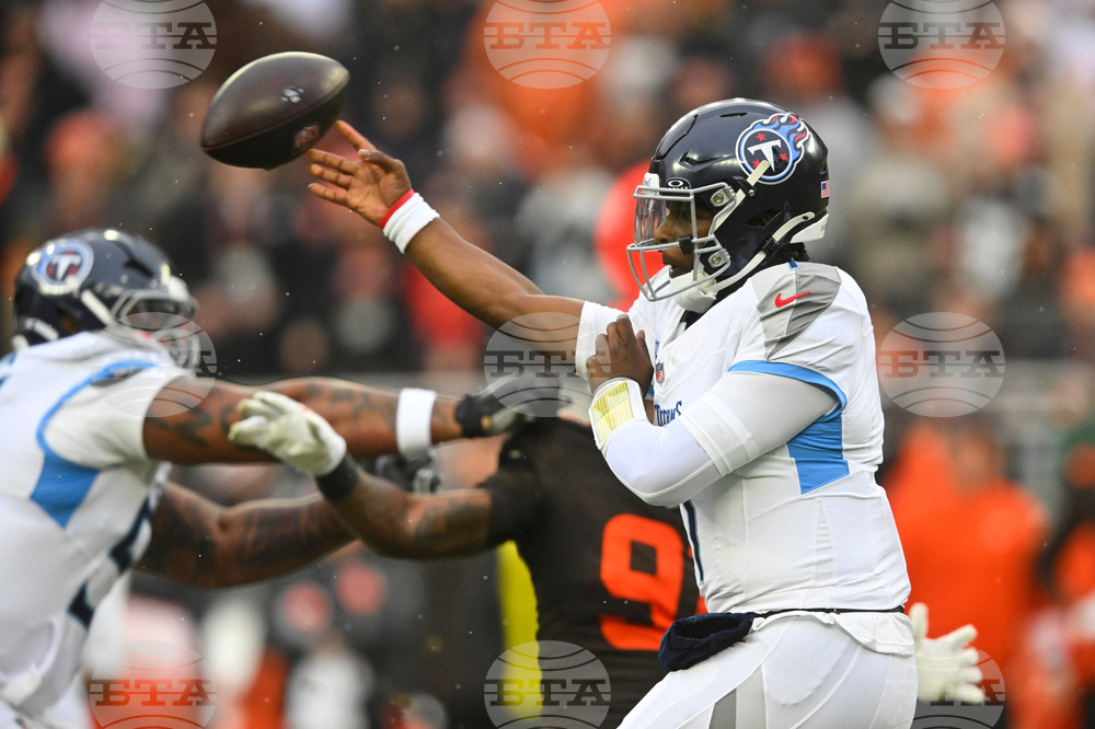 Titans Browns Football