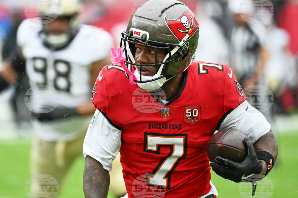 Saints Buccaneers Football