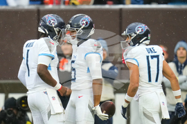 Titans Browns Football