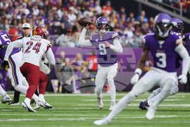 Commanders Vikings Football