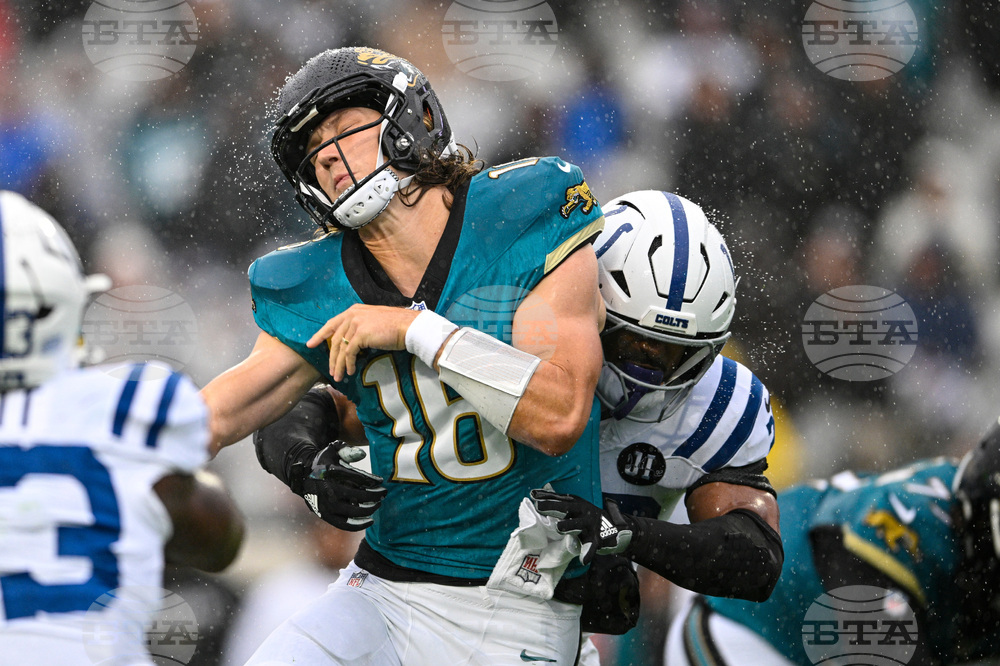 APTOPIX Colts Jaguars Football