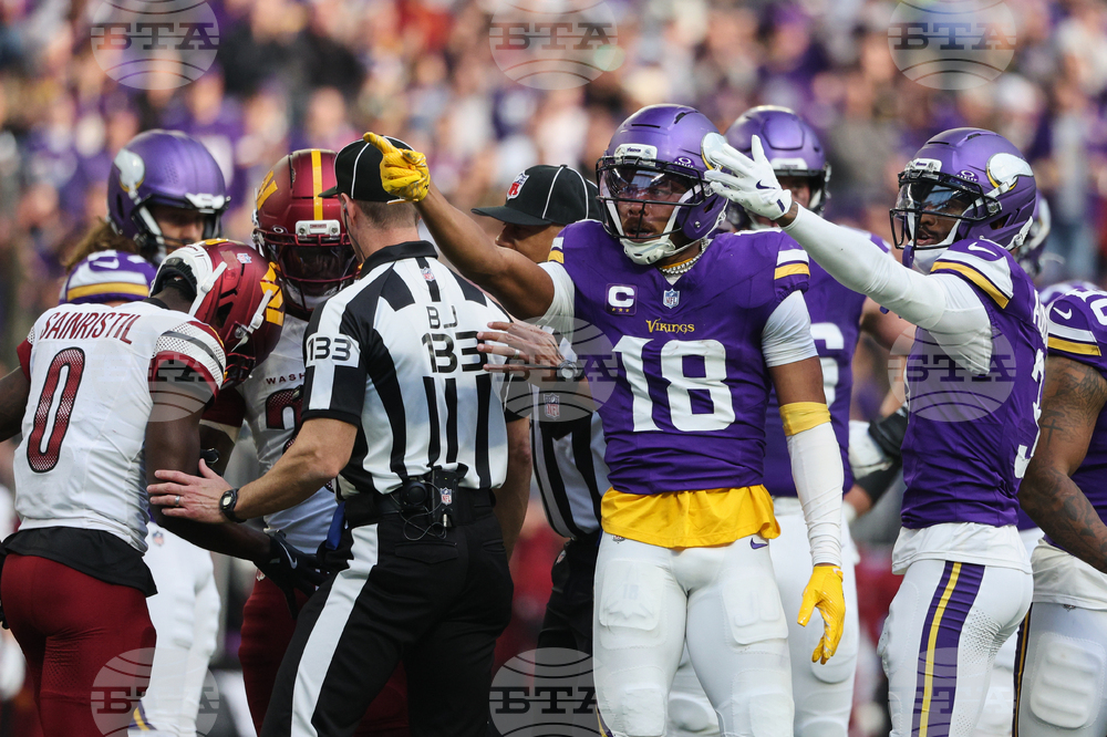 Commanders Vikings Football