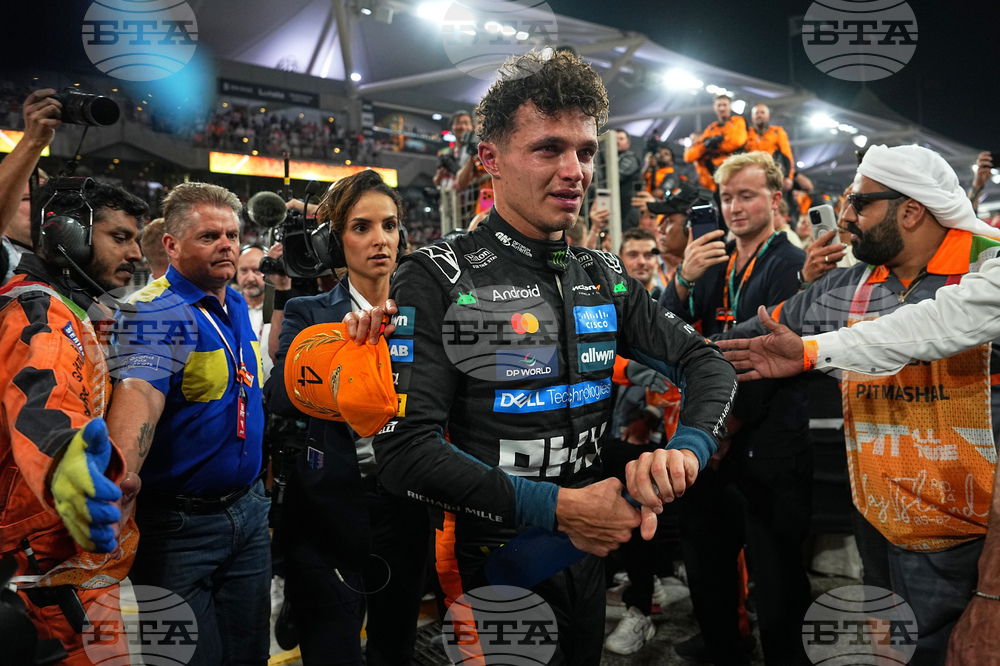 Abu Dhabi F1 GP Auto Racing