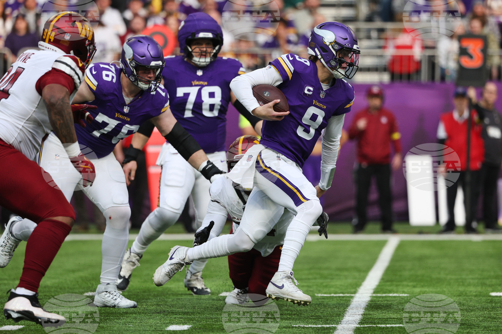 Commanders Vikings Football