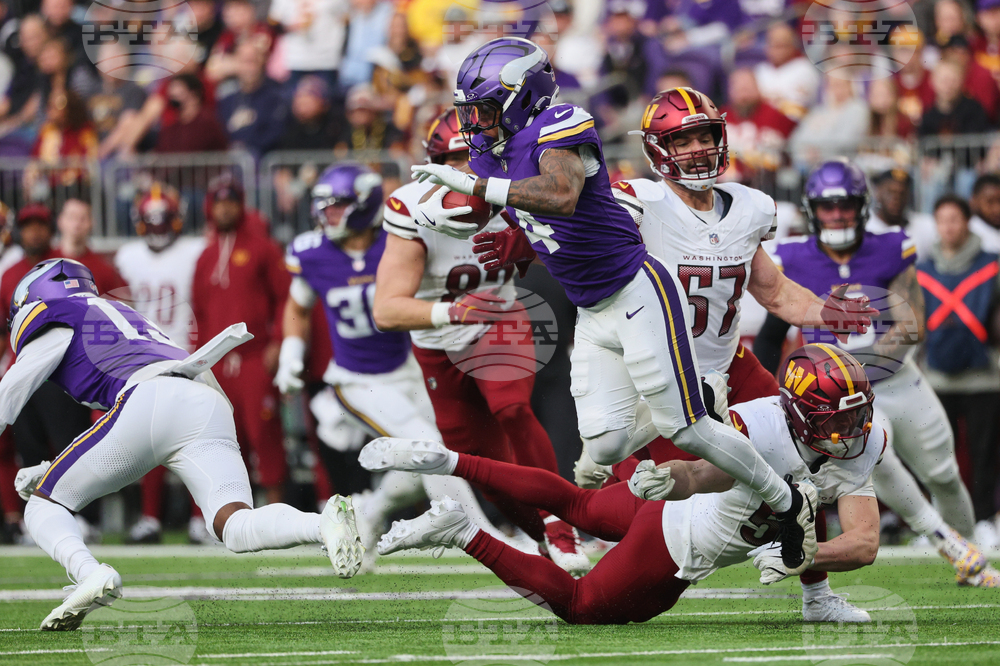 Commanders Vikings Football