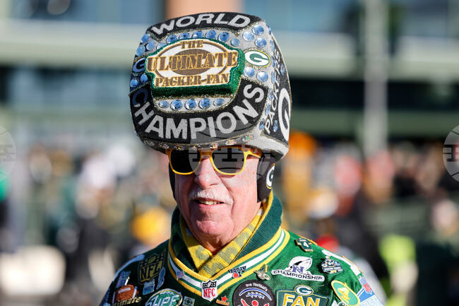 Bears Packers Football