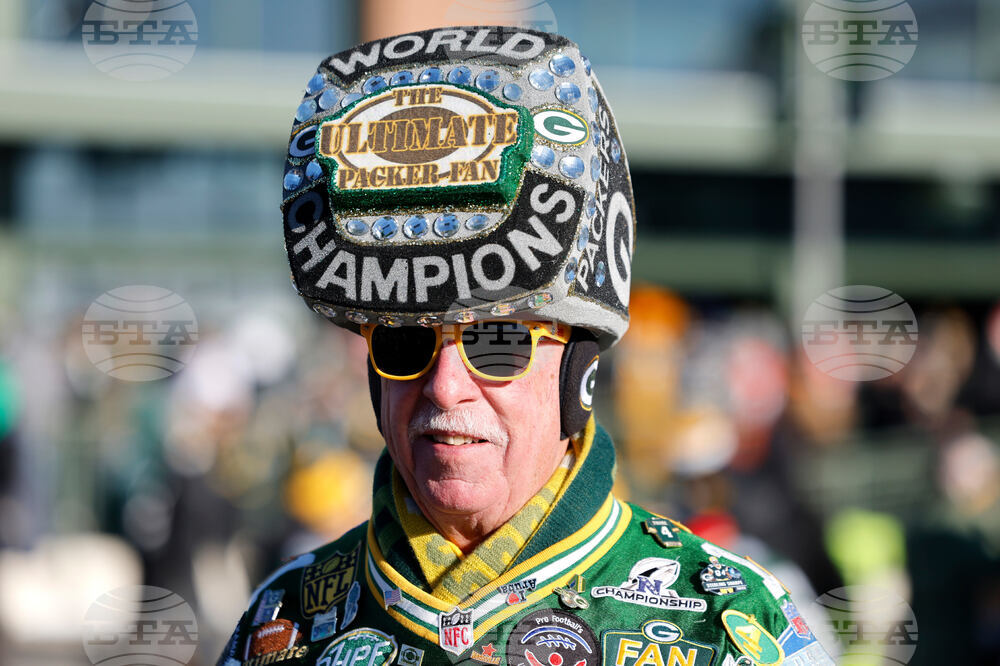 Bears Packers Football